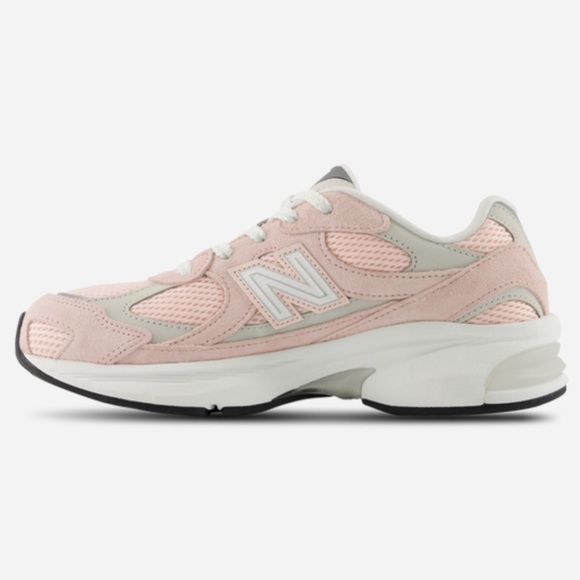 🌸 NEW BALANCE 2010 PINK SHELL 🌸 - Picture 2 of 3